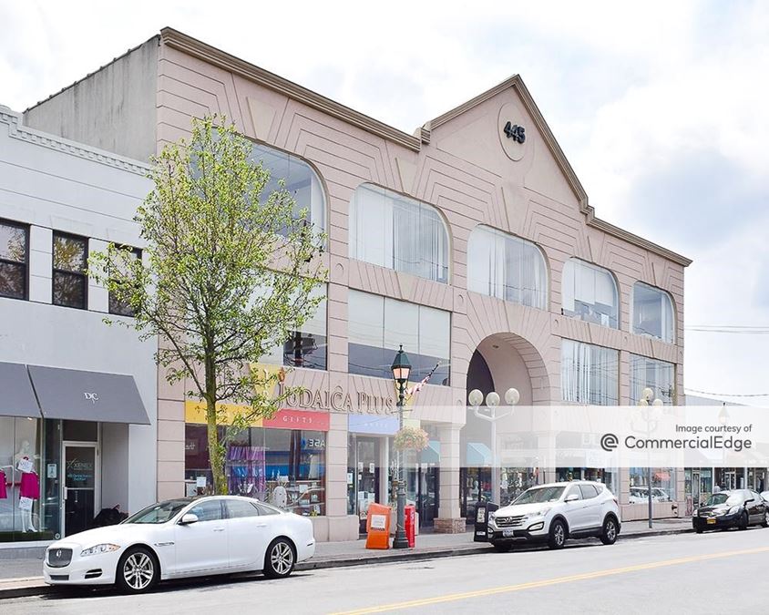 The Cedarhurst Center 445 Central Avenue Office Building