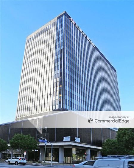 Office space for Rent at 3255 Wilshire Blvd in Los Angeles