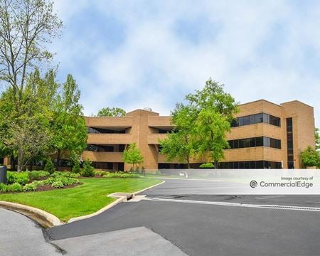 Commercial space for Rent at 1430 Oak Court in Beavercreek