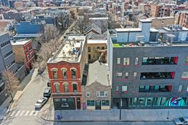 1303 W Chicago Ave, Chicago, IL