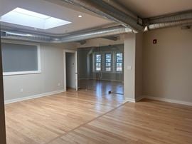 222 Newbury St