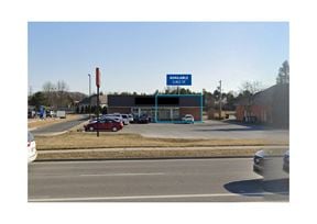 2205 Tiffin Ave.