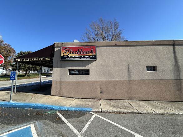 257 W Main St