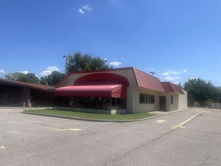 Retail space for Rent at 8 E Main St in Yukon