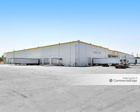 Photo of commercial space at 4800 Gregg Road in Pico Rivera