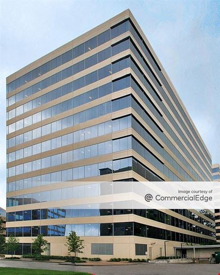 Office space for Rent at 1735 Hughes Landing Blvd in The Woodlands