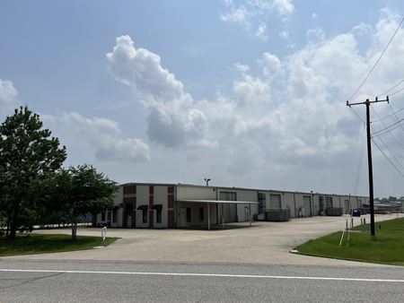 Industrial space for Rent at 12080 Farm to Market Road 3083 in Conroe