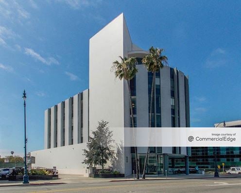 8730 Wilshire Blvd