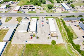 511 N Hewitt Dr
