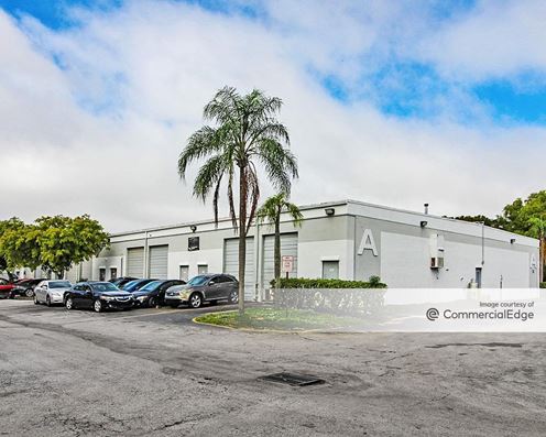 McNab Commercial Centre