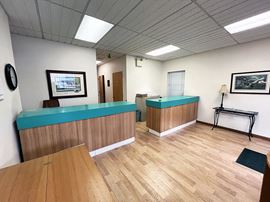 261 E Main St