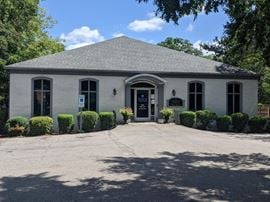 Free Standing Office/Retail Building