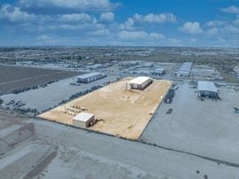 Industrial Shop/Office w/Wash-Bay on 2.45 Acres