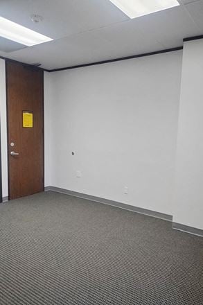 Workstyle Flexible Spaces - 9896 Bissonnet Street