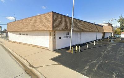 711 W. St. Charles Road