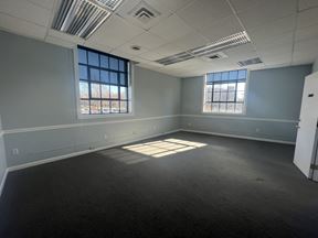 East Market St. Private Offices