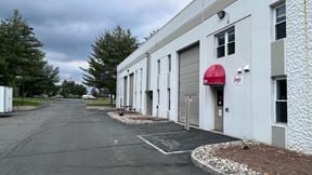 +/- 21,500 SF FLEX / INDUSTRIAL OPPORTUNITY