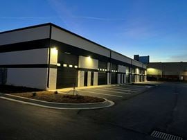 Investment Sale: Unit D02 - Alpharetta Personal Warehouse