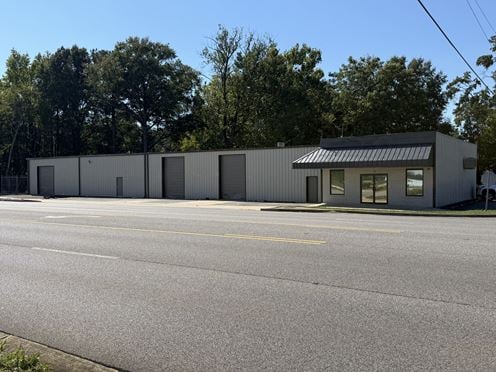 400 Brooklane Dr