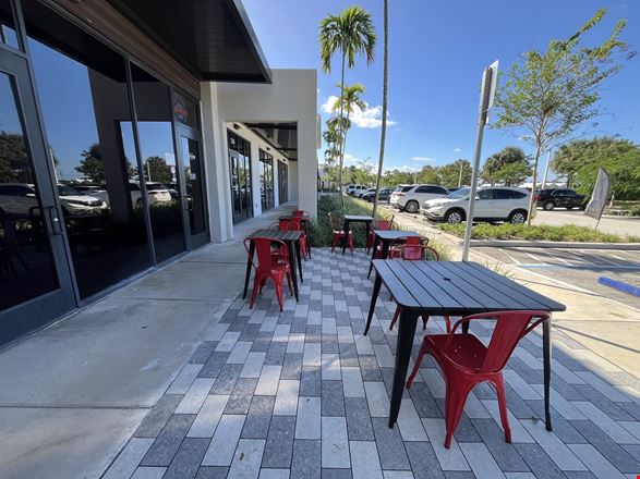 Turnkey Restaurant Space - Melrose Shoppes