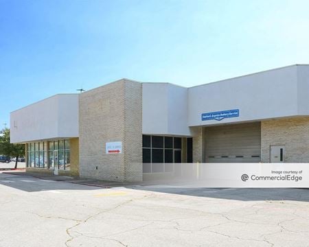 Photo of commercial space at 1101 Melbourne Road in Hurst