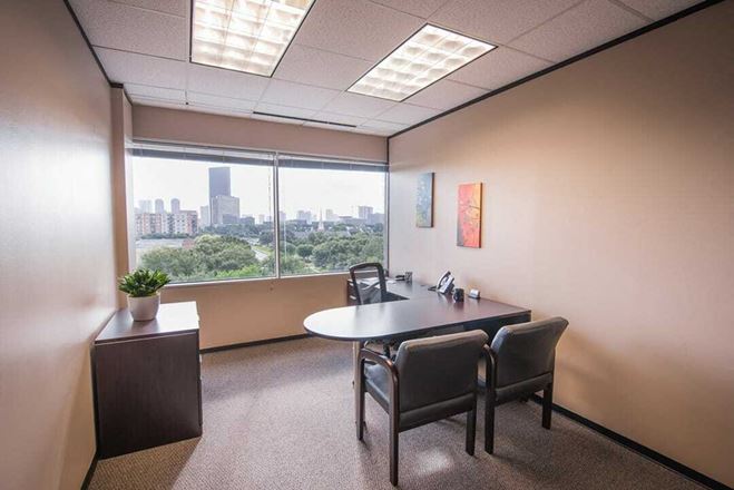 Avalon Suites - Galleria 5850 San Felipe Street