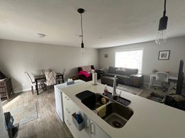 Camrose 6-Plex