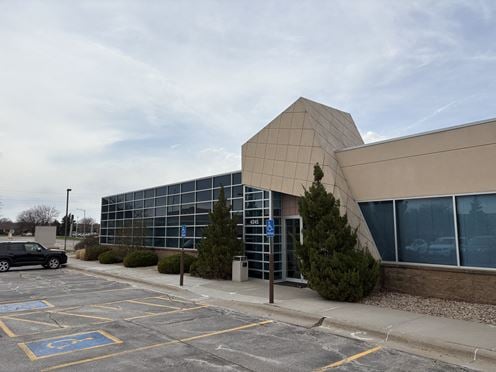 SW PLAZA OFFICE BUILDING