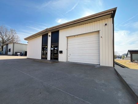 Industrial space for Rent at 1044 NW 69th St in Oklahoma City