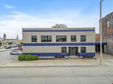 Photo of commercial space at 609 17th St in Rock Island