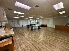 2222 Colonial Rd
