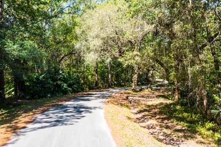 Photo of commercial space at 19254 Wildwood Drive in Brooksville