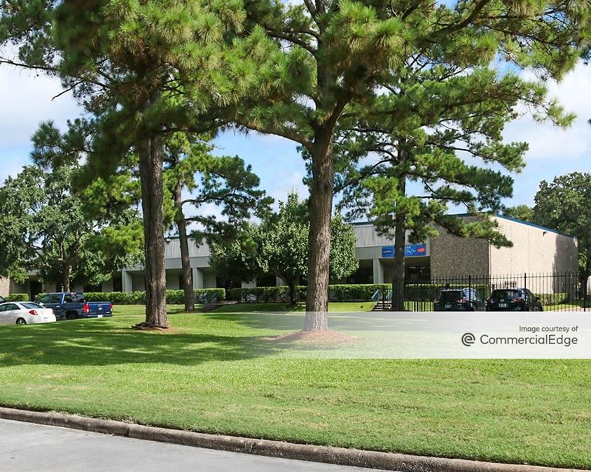 Pine Forest Business Park 4
