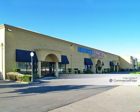 Photo of commercial space at 2320 Auburn Blvd in Sacramento