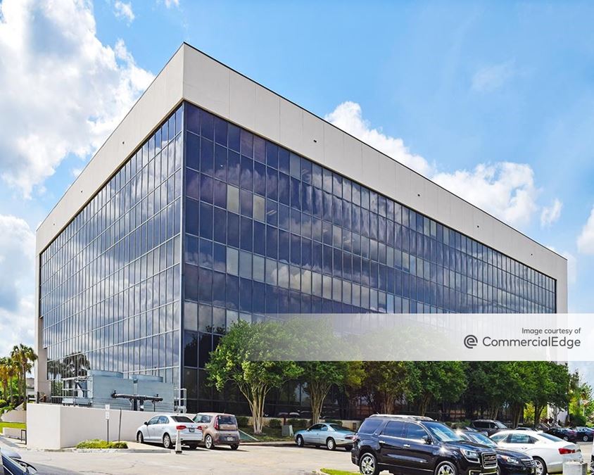 Parkway Plaza 201 Energy Pkwy, Lafayette, LA CommercialSearch