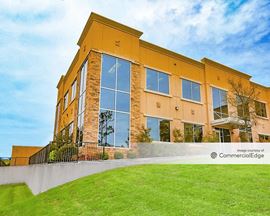Lakeside Professional Building