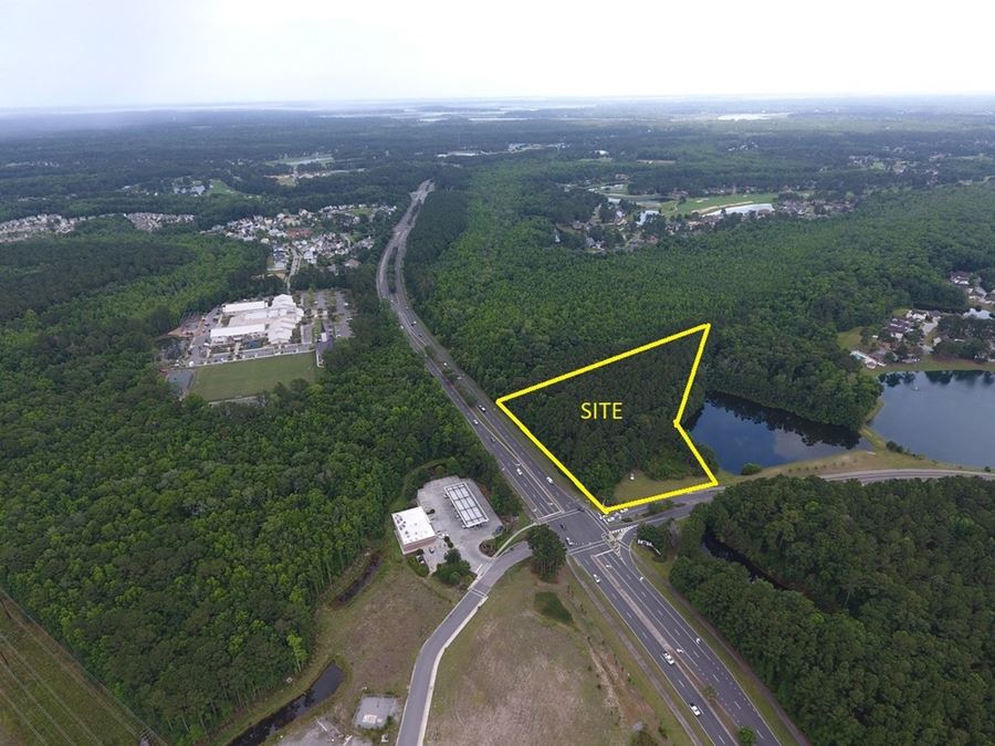 10.256 Acres (3.79 Upland Acres) At The Signalized Intersection of Buckwalter Pkwy & Lake Point Drive