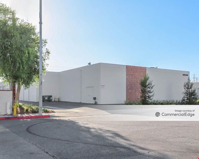 15717, 15725, 15729 & 15731 Texaco Avenue