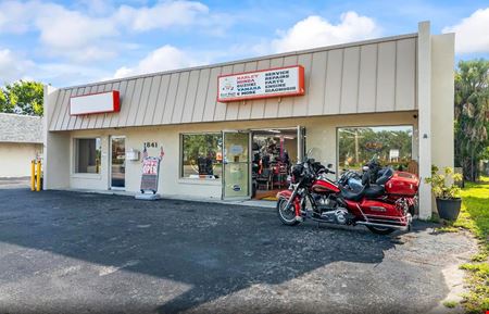 Retail space for Sale at 1841 S Ridgewood Ave in South Daytona