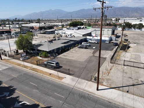 1823 W San Bernardino Rd