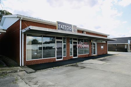 Office space for Sale at 111-115 West Boulevard in Williamston