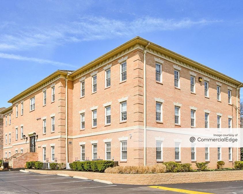 Marple Commons 2000 Sproul Road, Broomall, PA CommercialSearch