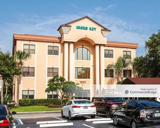 Executive Pointe