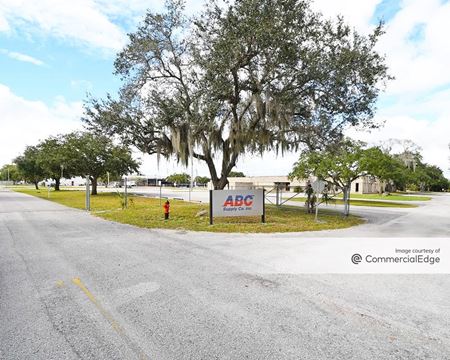 Industrial space for Rent at 6932 North US Highway 41 in Apollo Beach
