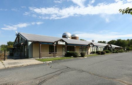 Photo of commercial space at 1399 Suffield Street in Agawam