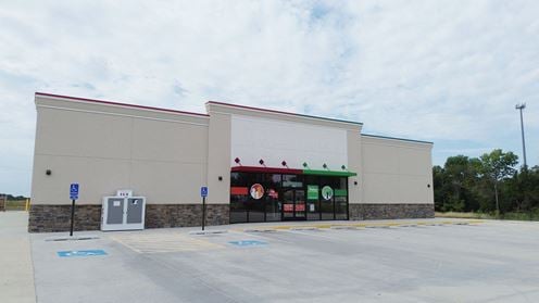JUNIOR BOX IN BELLEVILLE, KS