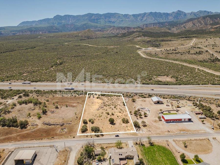 I-15 Visible Frontage Land