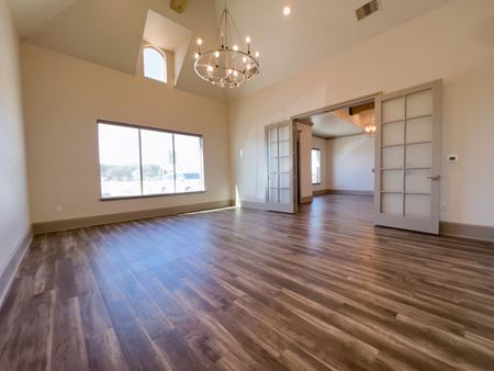 Office space for Rent at 12505 Quaker Ave  in Lubbock