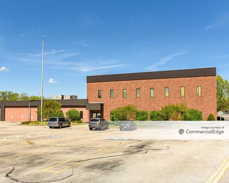 Commercial space for Rent at 65 Robinson Avenue in Barberton