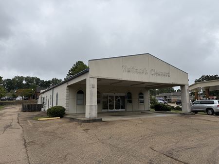 Photo of commercial space at 515 S Pear Orchard Rd in Ridgeland